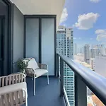 2704 Beautiful Downtown Apt With Gym Pool Spa Skyline Views And In Front Of Kaseya Center